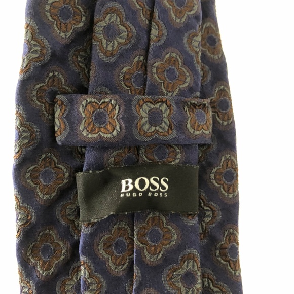 Hugo Boss Italian Silk Tie - Picture 8 of 9